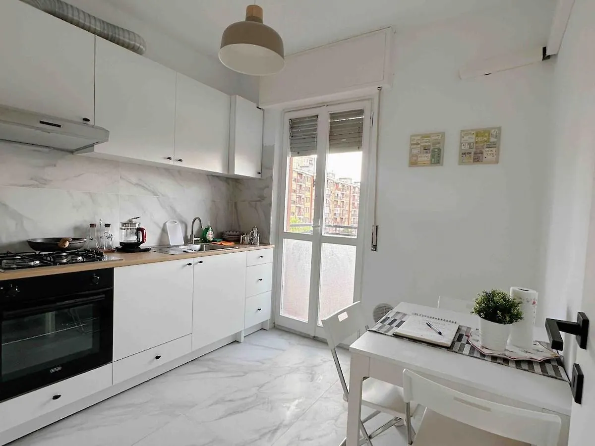 Milan Fiera San Siro Free Parking Apartment 0*,  Italy